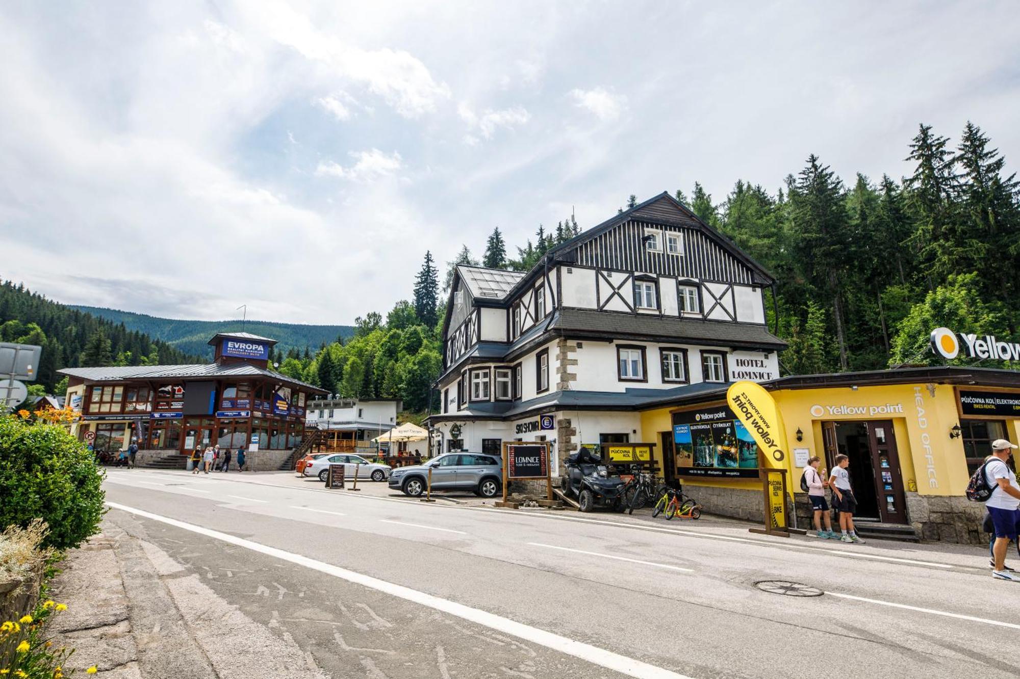 Hotel Lomnice Шпиндлерув-Млин Экстерьер фото