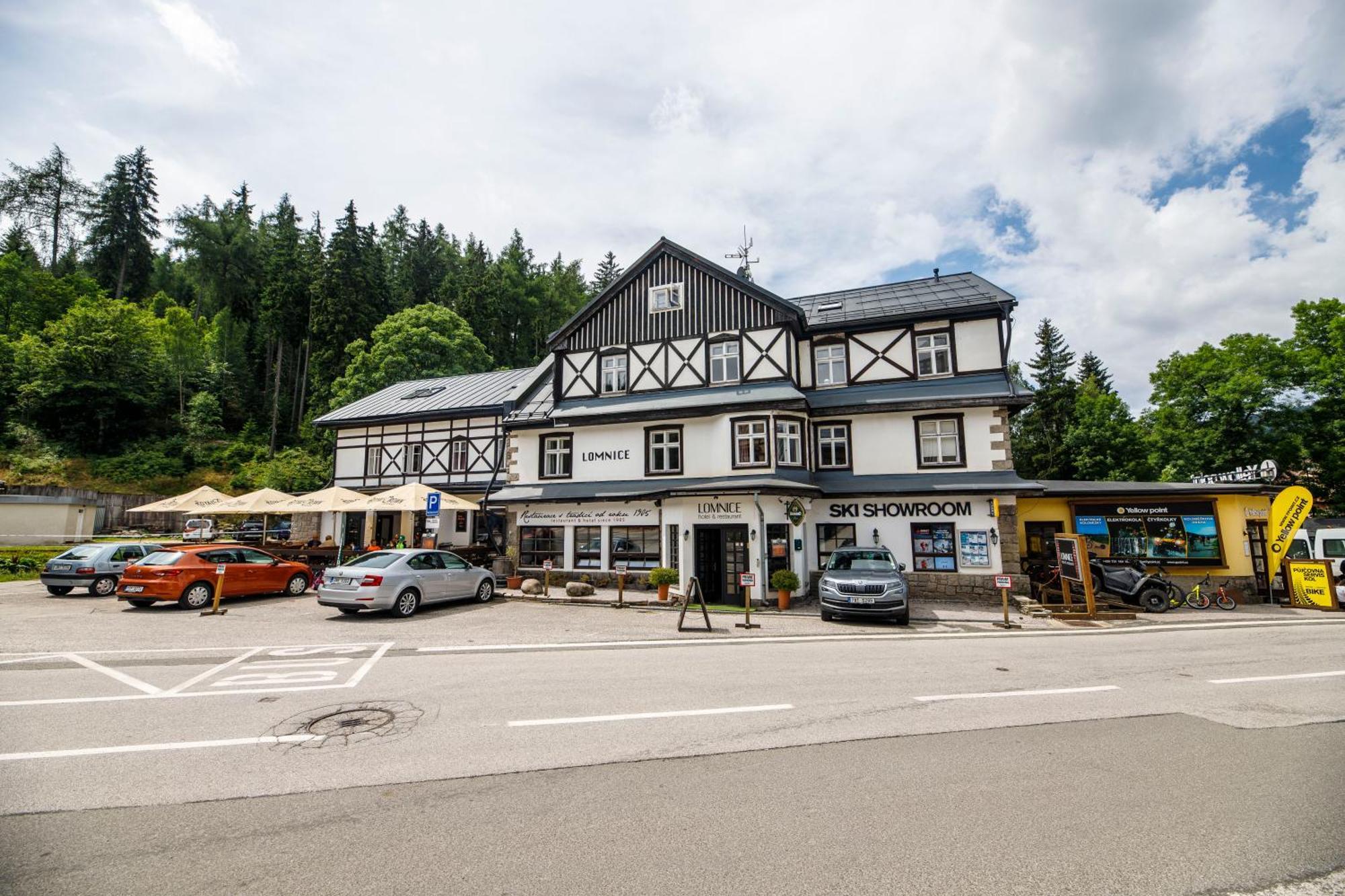 Hotel Lomnice Шпиндлерув-Млин Экстерьер фото
